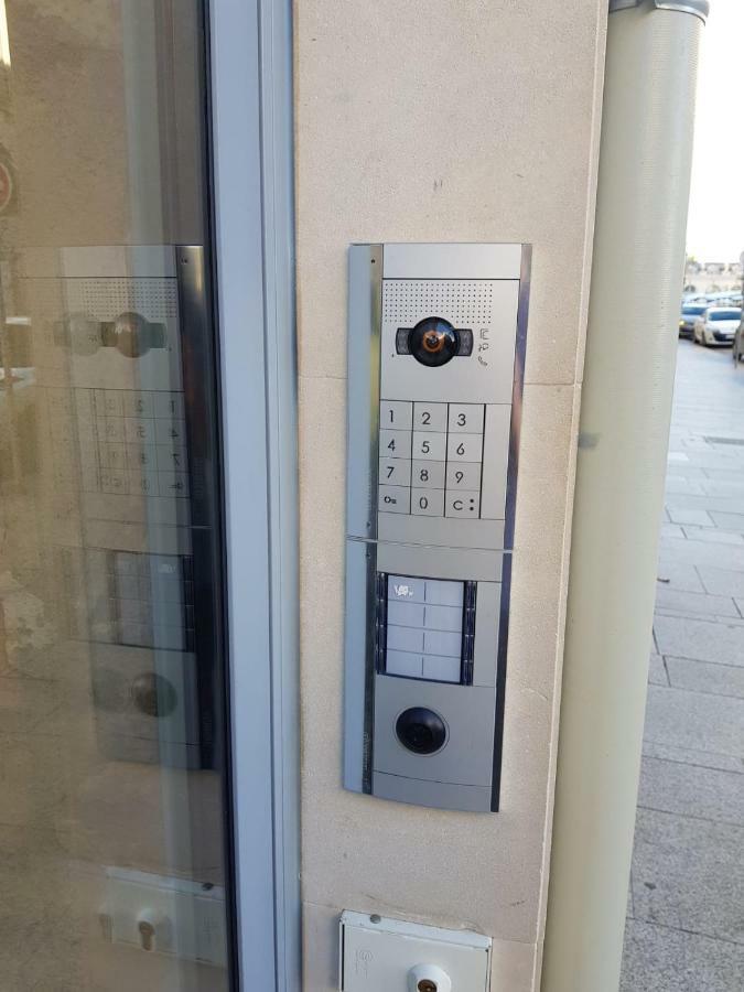 16 Rue Des Dominicains Appartamento Nancy Esterno foto